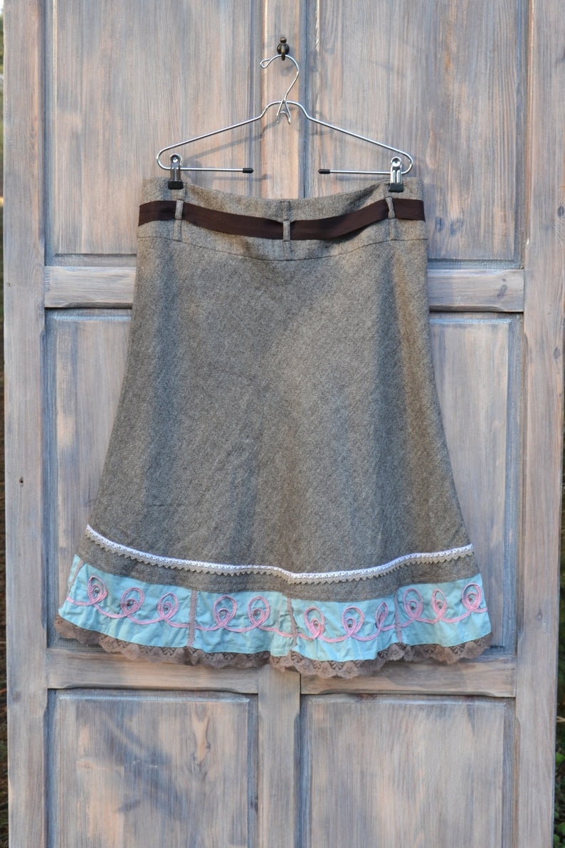 Wool skirt folk image 2