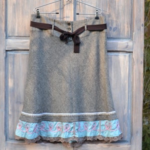 Wool skirt folk image 1