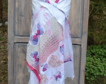 Romantic big shawl with butterflies