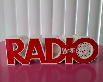 Vintage Wendys Restaurant AM FM Portable Radio Block Letter Logo Red White WORKS