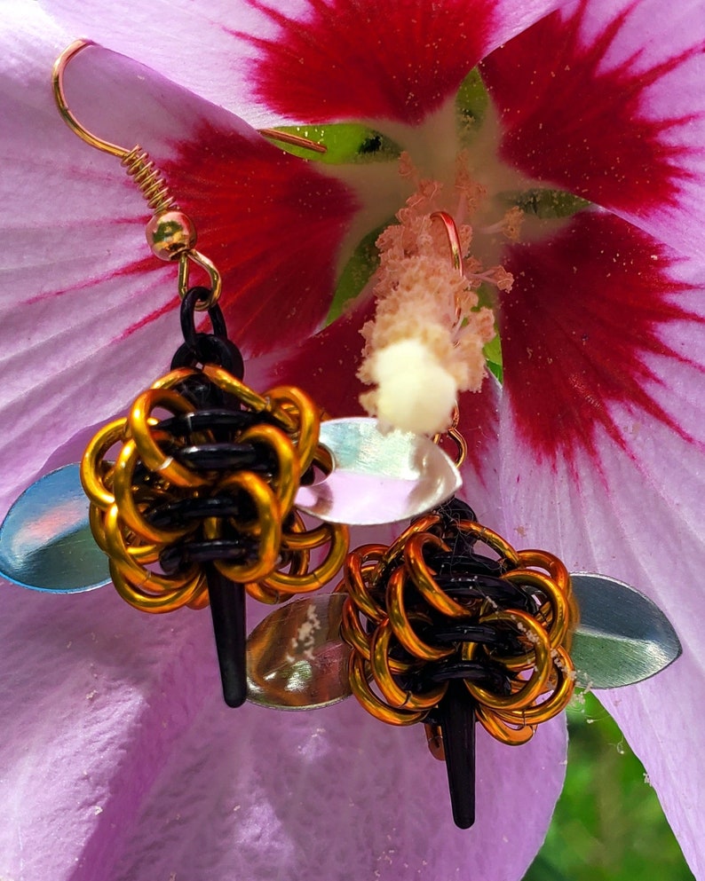 Chainmaille Tutorial Bee Earrings, Chainmaille Bee Pendant Tutorial image 2