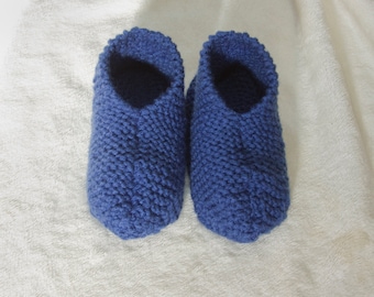 Knitted slippers, slippers for women, slippers for men, unisex, hand-knitted slippers, simple or double, slippers, acrylic slippers, knit