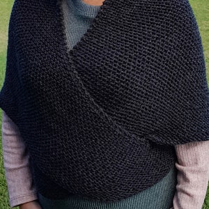 Outlander inspired wrap shawl, wrap-around knitted shawl