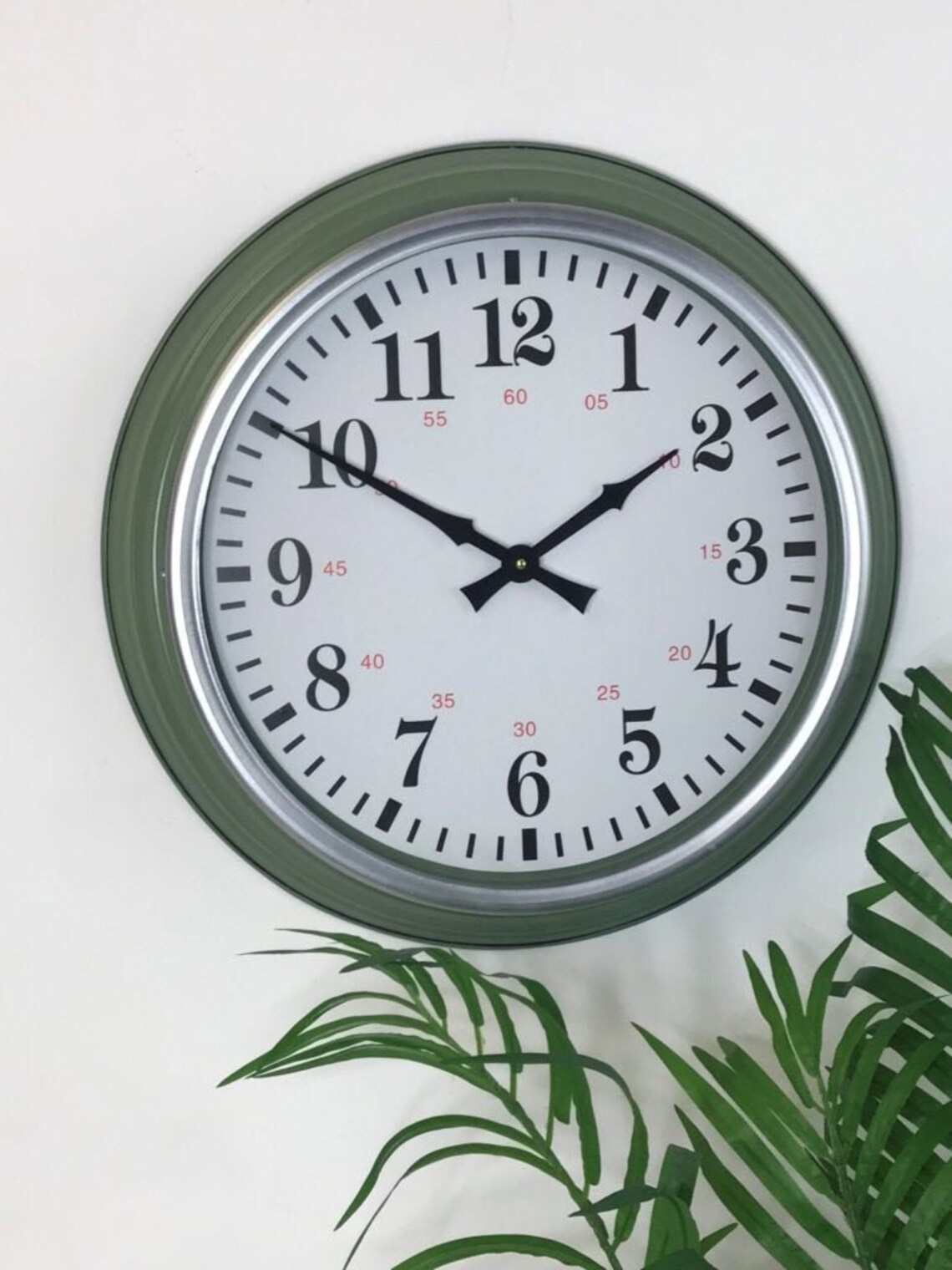 Round Green Wall Clock Green And White Metal Wall Clock Etsy