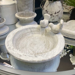 Large Round Cream Stone Bird Bath Garden Decoration Bird Feeder Gift Sculpture