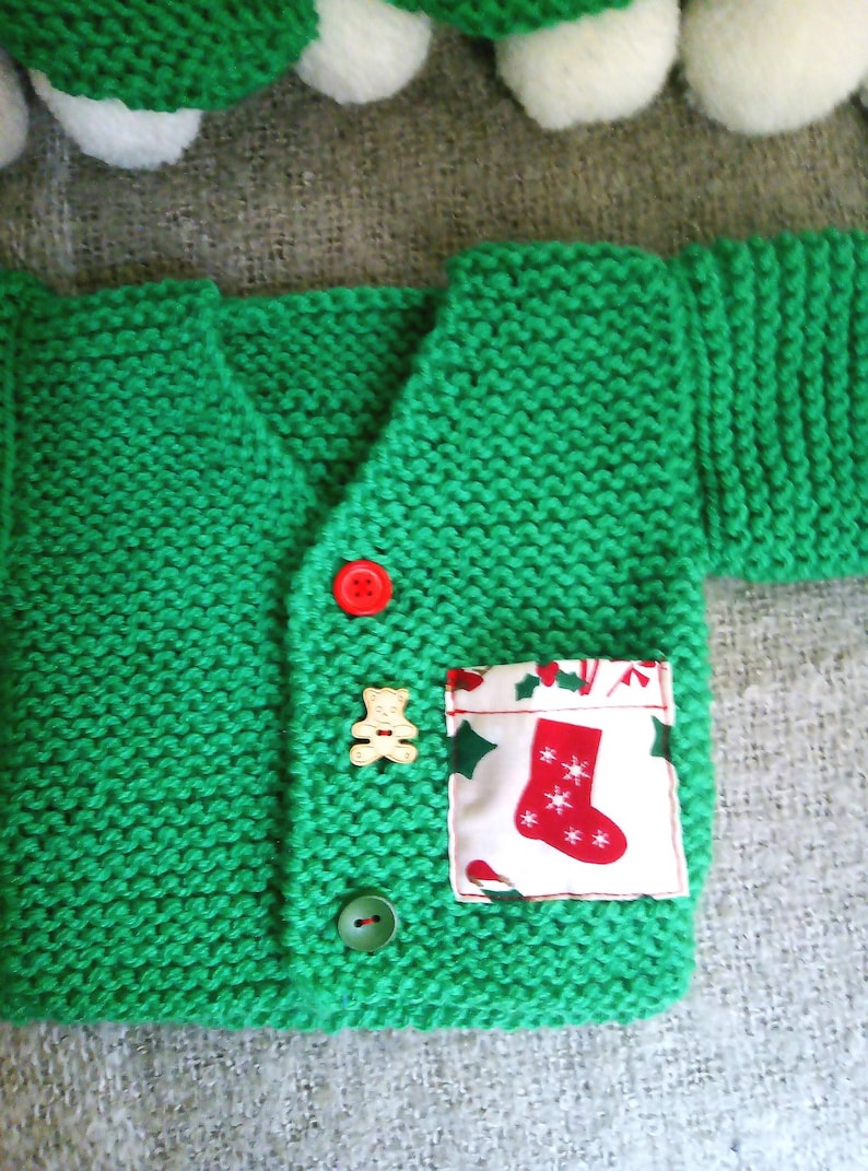 pocket deco printed patterns 1st Baby Christmas green fir wool vest set and slippers 03 months