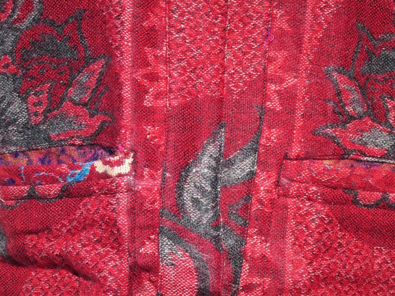 4639 M to L Kimono|Jacket|2 Pocket|Boho|Bohemian|Tribal|Design|60 Style|Hippie|Handmade|Himalayan|Hand Loomed|Yak Wool Blended ShawlSize