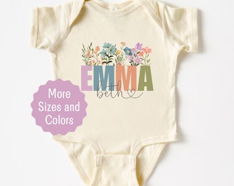 T-shirt personnalisé fleurs sauvages pour bébé fille et enfant en bas âge T-shirt personnalisé avec nom fleurs sauvages Body cadeau fleurs sauvages pour baby shower pour maman