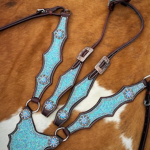 Light Blue Glitter Cob Size Tack Set