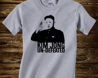 KIM JONG UN-besiegte Shirt - das Interview Nordkorea Film Zitat - Tshirt T-Shirt Erwachsene Größen S-3Xl -James Franco Seth Rogen-393