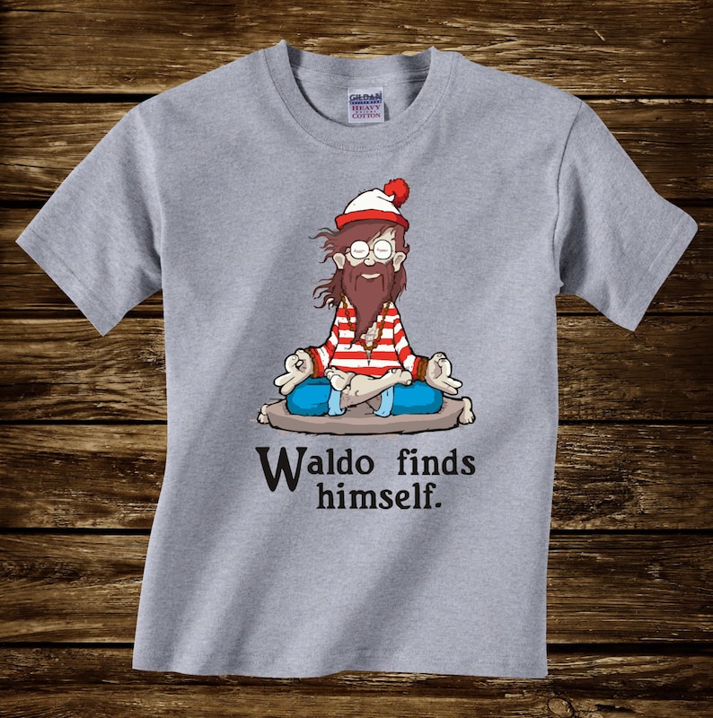 WALDO FINDS HIMSELF Funny T-Shirt Adult sizes S-3Xl many colors where's wheres waldo india 408 image 2