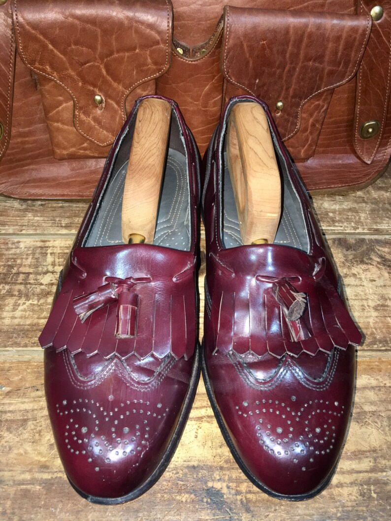 dexter wingtip shoes