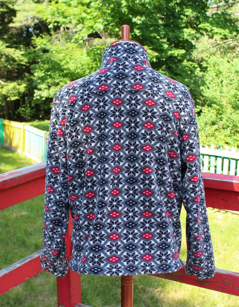 Made in the USA Authentic Vintage Men/'s L.L Bean Gray Red Geometric Patters Full Zip Up Fleece Sweater Size L