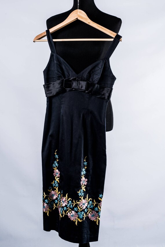 Vintage 90s Betsey Johnson Wiggle Dress // Floral