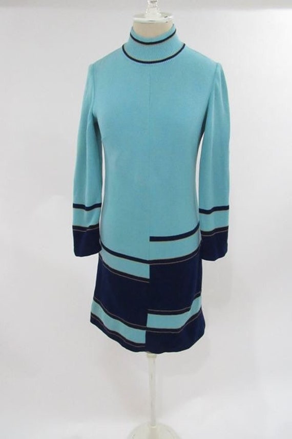 Vintage 1960s sweater dress // vintage turtleneck… - image 1