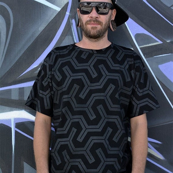 Geometric pattern t-shirt, Black on black screen printed tee-shirt, Festival teeshirt, Street wear tee, Futuristic style, Rubber, TUNKSA