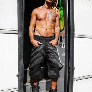 Baggy cargo short pants, Futurist wear, Black mens fashion, Nomad festival clothing, Multi pockets pants, Street wear, Toolbox, TUNKSA image 4