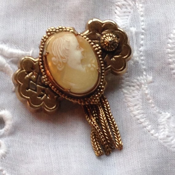 Ladies' Pin Mid-Century, Victorian Revival, Cameo… - image 1