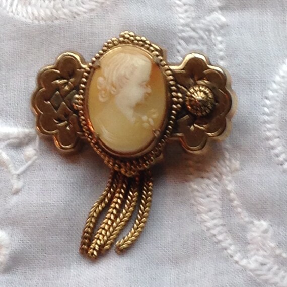 Ladies' Pin Mid-Century, Victorian Revival, Cameo… - image 3