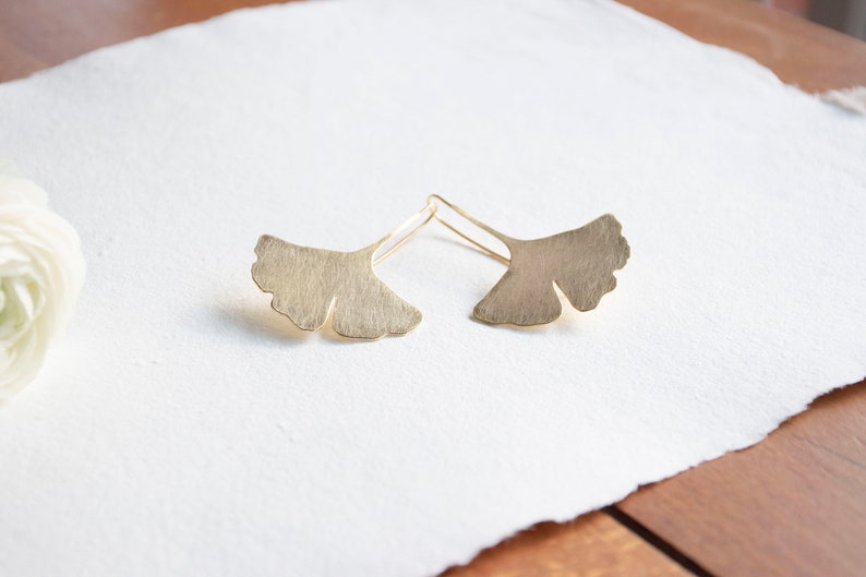 Statement Ginkgo Leaf Dangle modern golden earrings Nature inspired dangle earrings Statement leaf earrings Large golden dangle earrings