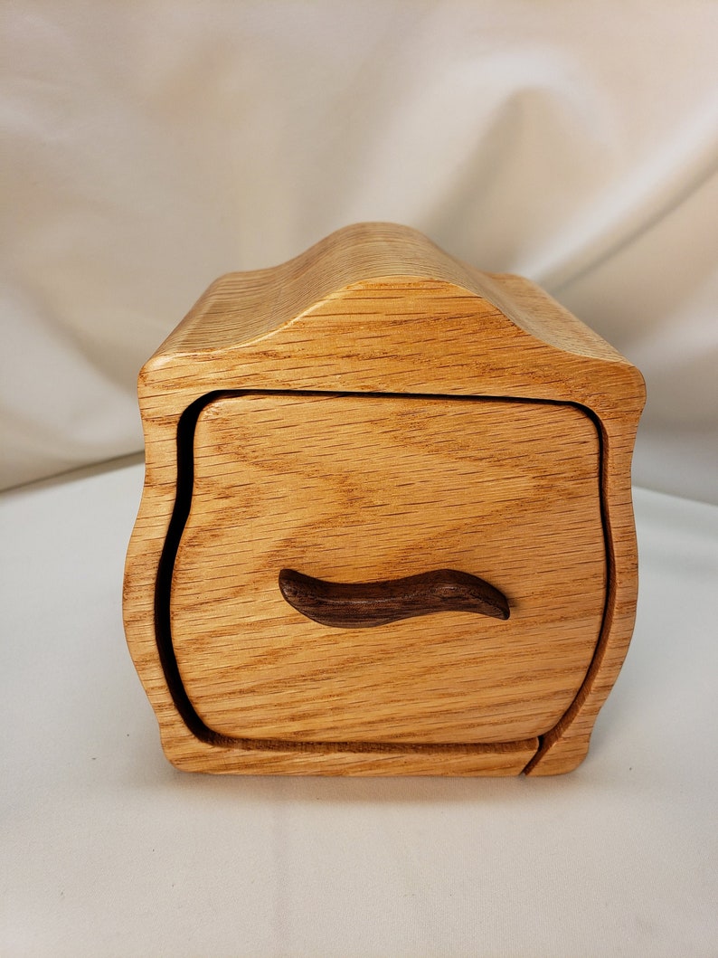 Oak Beauty and the Beast band saw jewelrykeepsake box