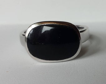 Black Onyx Sterling Silver Ring, Unisex Ring, Men's Ring, Ladies Ring, East West Setting, Signet Ring, Pinkie Ring, Natural Black Onyx Ring