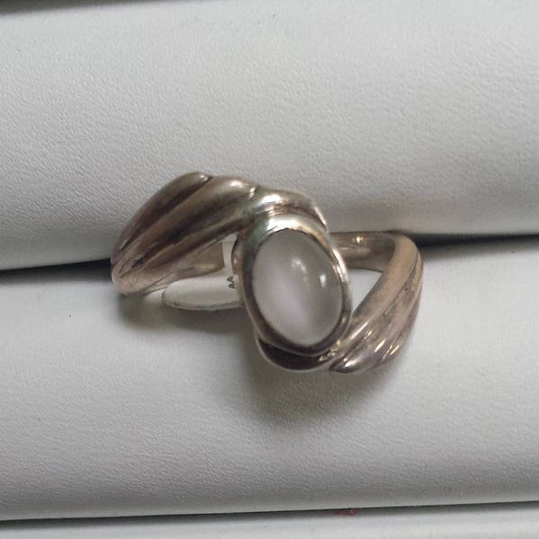 Cat's Eye Moonstone Sterling Silver Ring, Natural Moonstone Ring, June Birthstone Ring