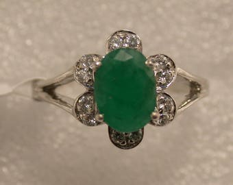 Emerald Sterling Silver Ring, Solitaire, Emerald Flower Ring, Emerald Halo Ring, Promise Ring, Natural Gemstone, May Birthstone Ring