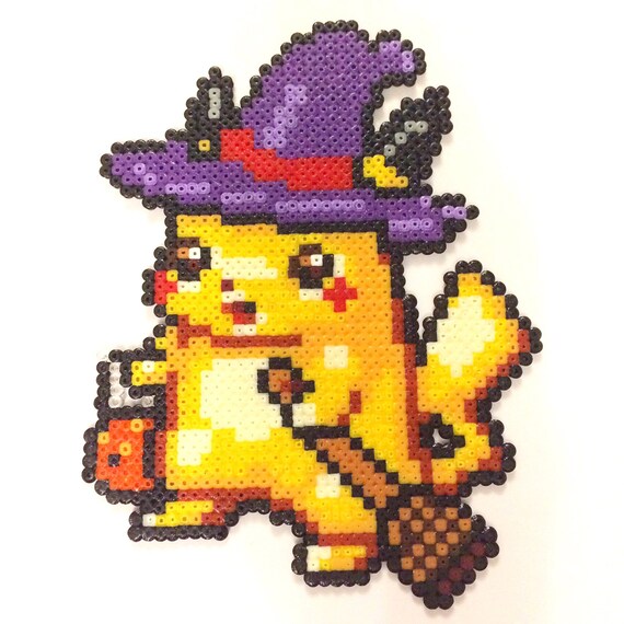 Pikachu (pokemon) mini hama bead Halloween art/magnet