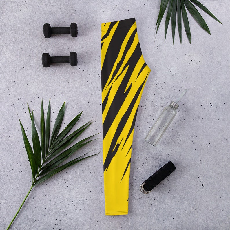Yellow Tiger Women/'s All Over Print Yoga Leggings