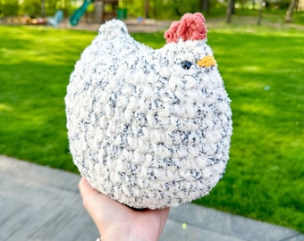Crochet chicken - stuffed chicken - plushy chicken - Mabel chicken - stuffed animal - chicken lovers - chicken plushies - handmade