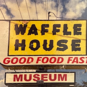 Panel de madera del Museo Waffle House de 8 x 8 pulgadas