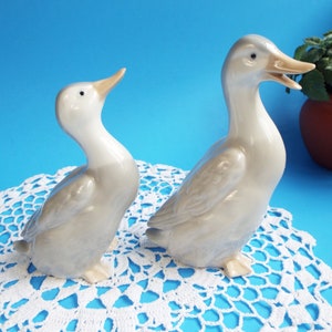 Pair of Vintage Otagiri Duck Figurines - Mother Duck and Child