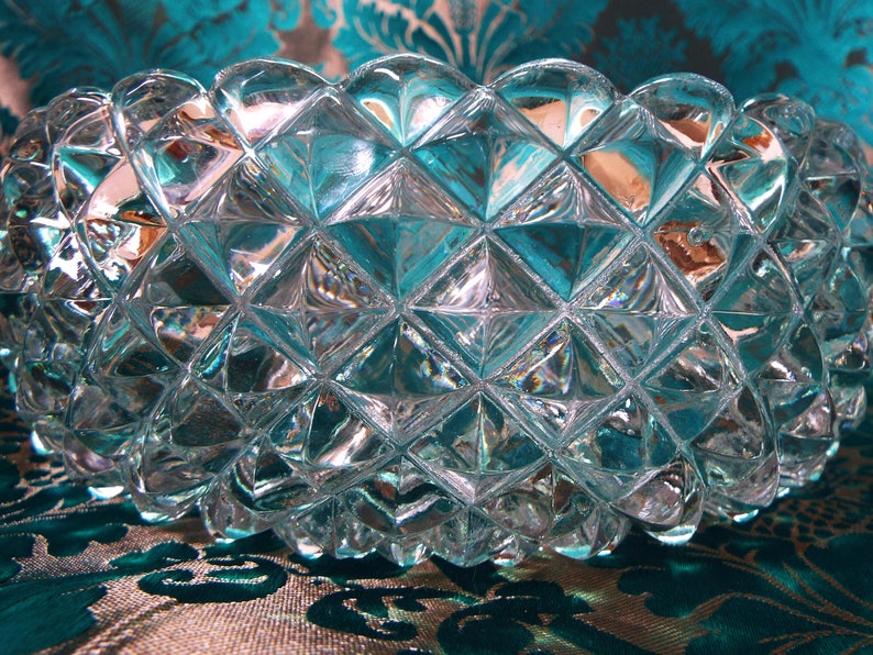 Vintage/antique Round Pattern Glass Bowl Centerpiece Bowl Fruit Bowl Etsy