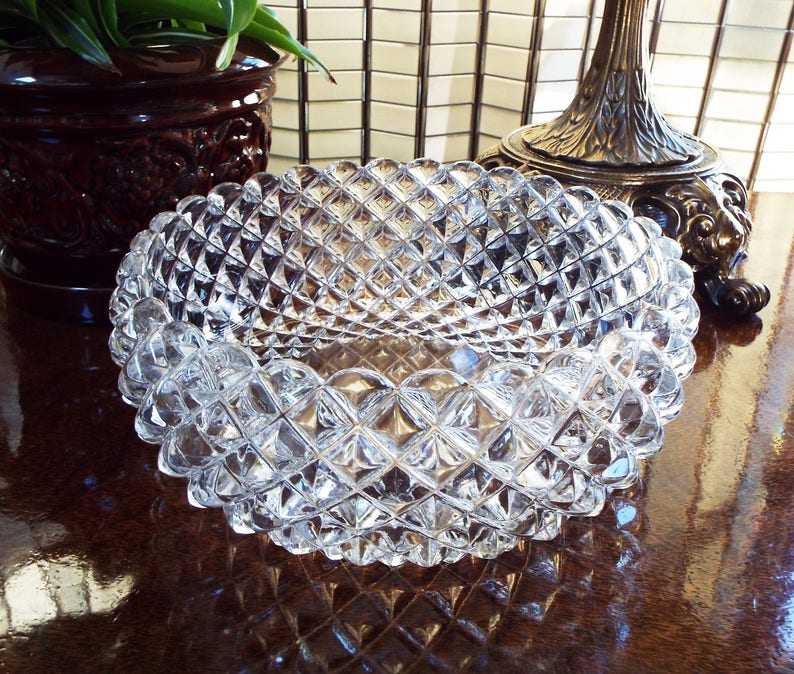 Vintage/antique Round Pattern Glass Bowl Centerpiece Bowl Fruit Bowl Etsy