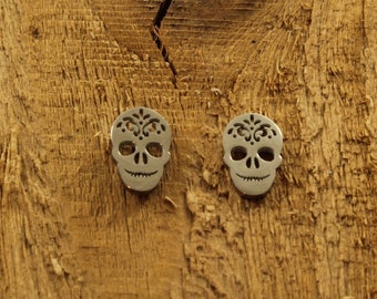 Silver sugar skull studs, sugar skull jewellery, silver skull earrings, sugar skull gift, pretty skull earrings, skull studs, skull, gift