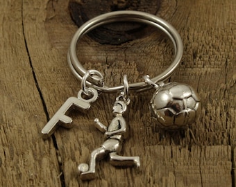 Footballer keyring, footballer keychain, soccer keychain, personalised football gift, football fan gift, sport keyring, footie fan keyring