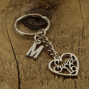 Porte-clés bonbon 16, porte-clés bonbon 16, seize porte-clés, cadeau personnalisé 16, cadeau personnalisé 16, breloque initiale, seizième anniversaire, 16e
