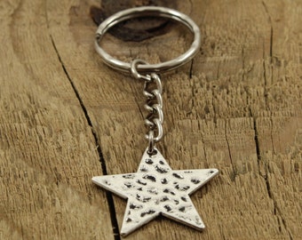 Star keyring, star keychain, hammered star bag charm, silver star keyring, silver star keychain, silver keychain, star, celestial keyring