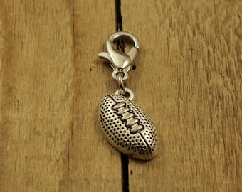 Rugby cremallera charm, rugby clip, cremallera charm, rugby zip charm, silver rugby ball charm, zip charm, rugby zip pull, rugby ball, rugby gift