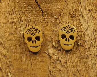 Gold sugar skull studs, sugar skull jewellery, gold skull earrings, sugar skull gift, pretty skull earrings, skull studs, sugar skull, gift