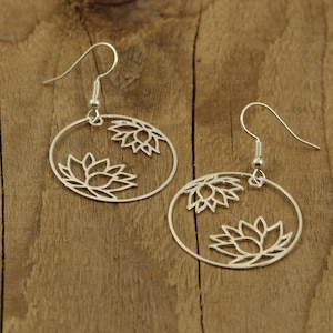 Silver lotus flower earrings, lotus flower earrings, dangly lotus earrings, floral jewellery, dangly flower earrings, lotus flower gift