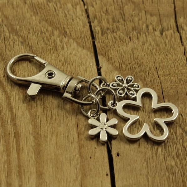 Flower bag charm, silver flower keyring, flower gift, flower keychain, floral gift, silver flowers, flower bag clip, handbag charm, flowers