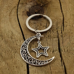 Mond-Schlüsselanhänger, Mond-Schlüsselanhänger, Mond-Stern-Schlüsselanhänger, Mond und Stern Geschenk, Astrologie Geschenk, Mond-Schlüsselanhänger, Stern-Schlüsselanhänger, Stern-Schlüsselring, Mondgeschenk