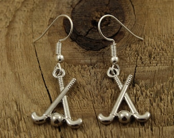 Hockey earrings, hockey stick earrings, hockey gift, hockey player gift, hockey stick, sport earrings, sporty gift, hockey stick charm, gift