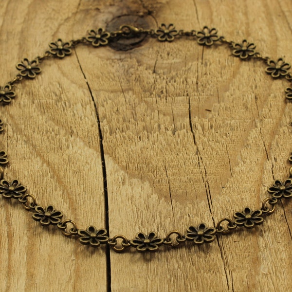 Bronze flower choker necklace, bronze flower necklace, chain of flowers choker, bronze choker necklace, gothic flower choker, floral choker