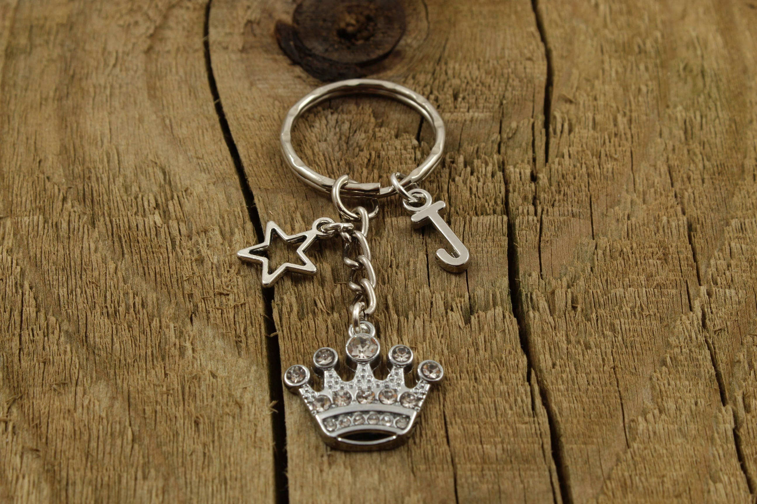 Small Crown Keychain Crochet Pattern, Queen's Jubilee 