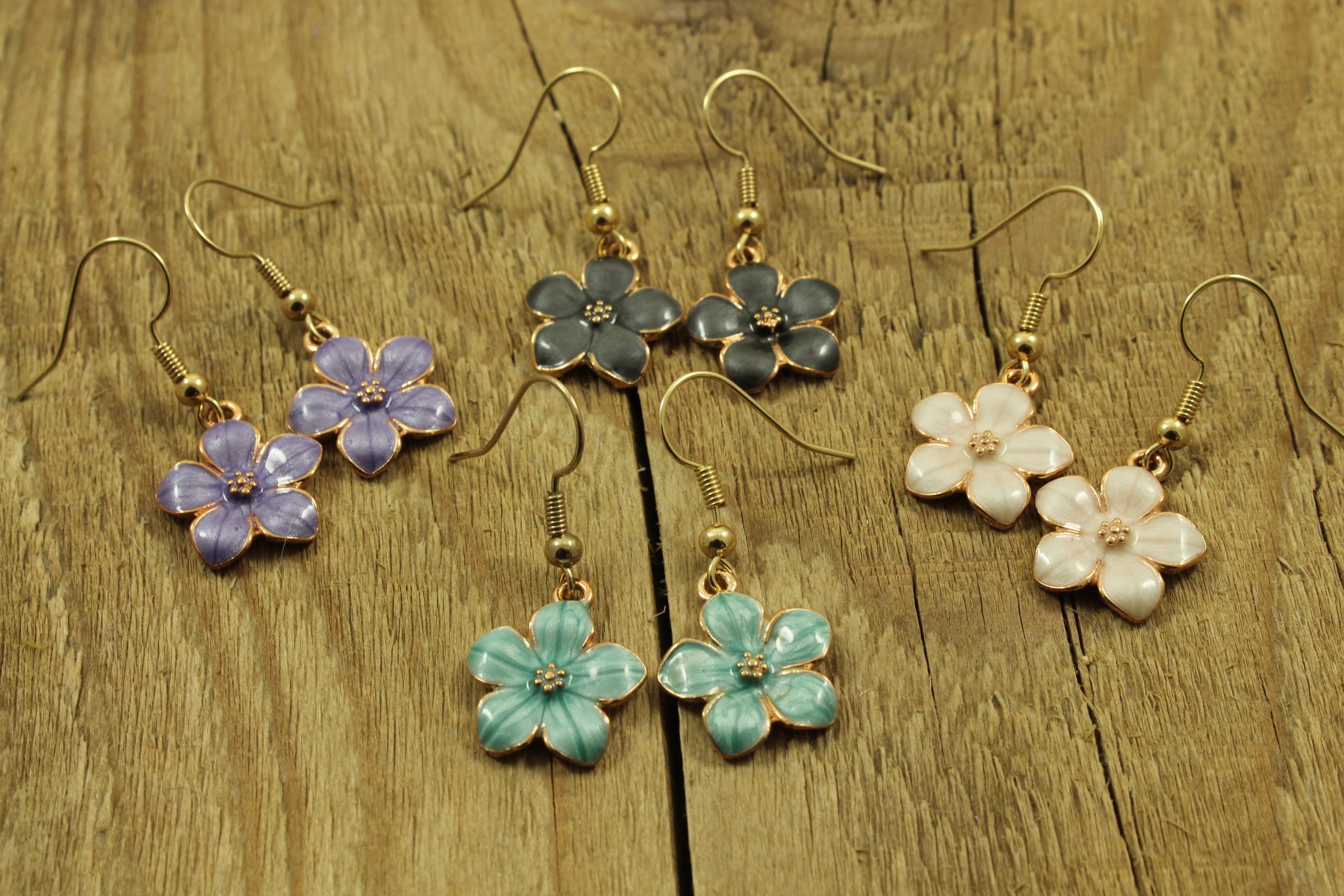 100pcs Floral Flower Petals Charms Earring Charm for DIY Jewelry Making Bracelet Necklace, Adult Unisex, Size: 9x5x3CM