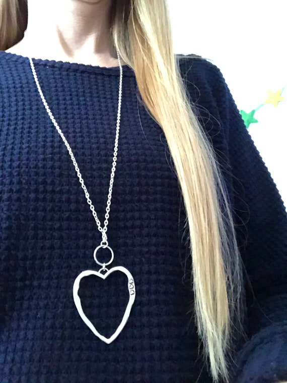 Fashion Gold Chain Long Pendant Love Three Heart Necklace for Women - China  Necklace for Women and Pendant Necklace price | Made-in-China.com