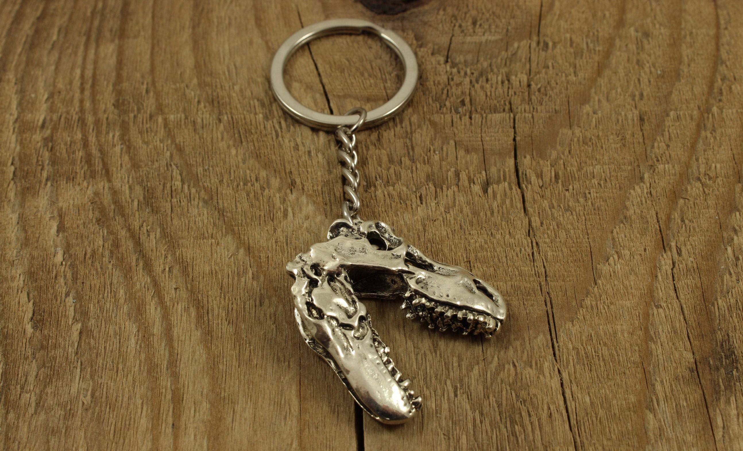 T Rex Keychains Tyrannosaurus Keychain, T-rex Skull Keyring, Large Dinosaur Keyring ...